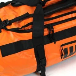 Sac De Voyage étanche DUFFEL BAG 90L HOWZIT - ORANGE 21 Sac De Voyage étanche DUFFEL BAG 90L HOWZIT - ORANGE -Aviron Sportif sac de voyage etanche duffel bag 90l howzit orange black 5