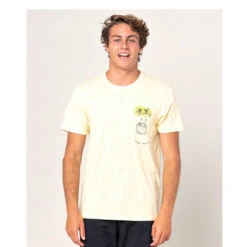 Rip Curl T-SHIRT RIPCURL IN DA POCKET TEE JAUNE CLAIR -Aviron Sportif t shirt ripcurl in da pocket tee jaune clair 1